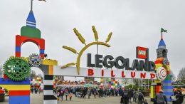 Højdespringslegende live-bygger en LEGO-ballon i LEGOLAND