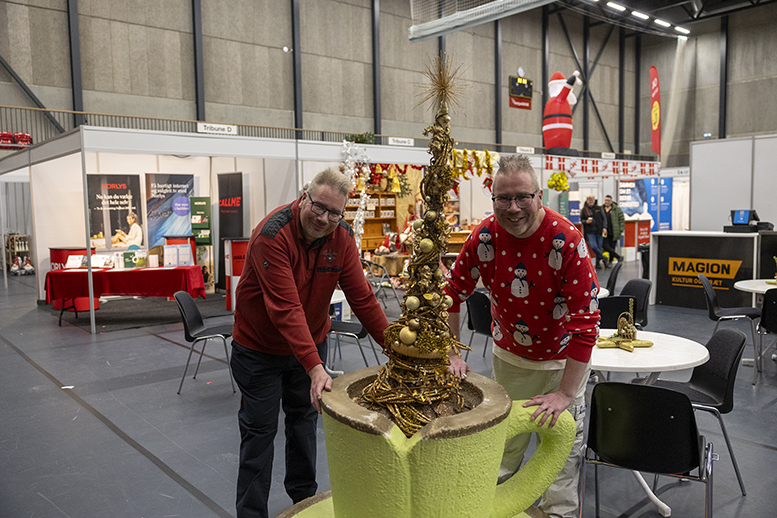 Brødrene Lillelund juler på Julemessen