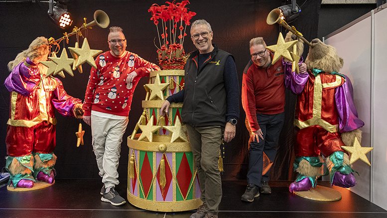 Brødrene Lillelund juler på Julemessen