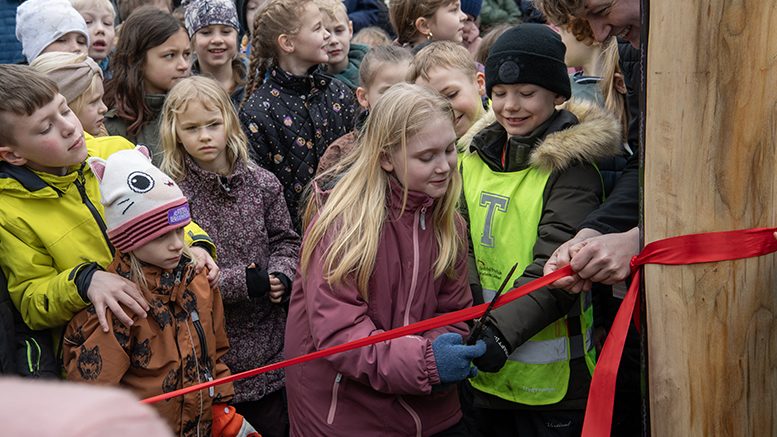 Så blev legepladsen indviet