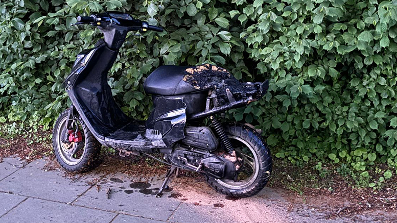 Scooter brændte på Frederiksberg Allé