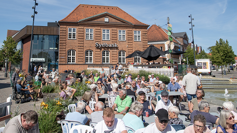 Fantastisk vejr fik mange til Sommermusik